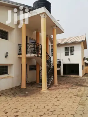Five Bed Room House at Poku-Kurom for Sale