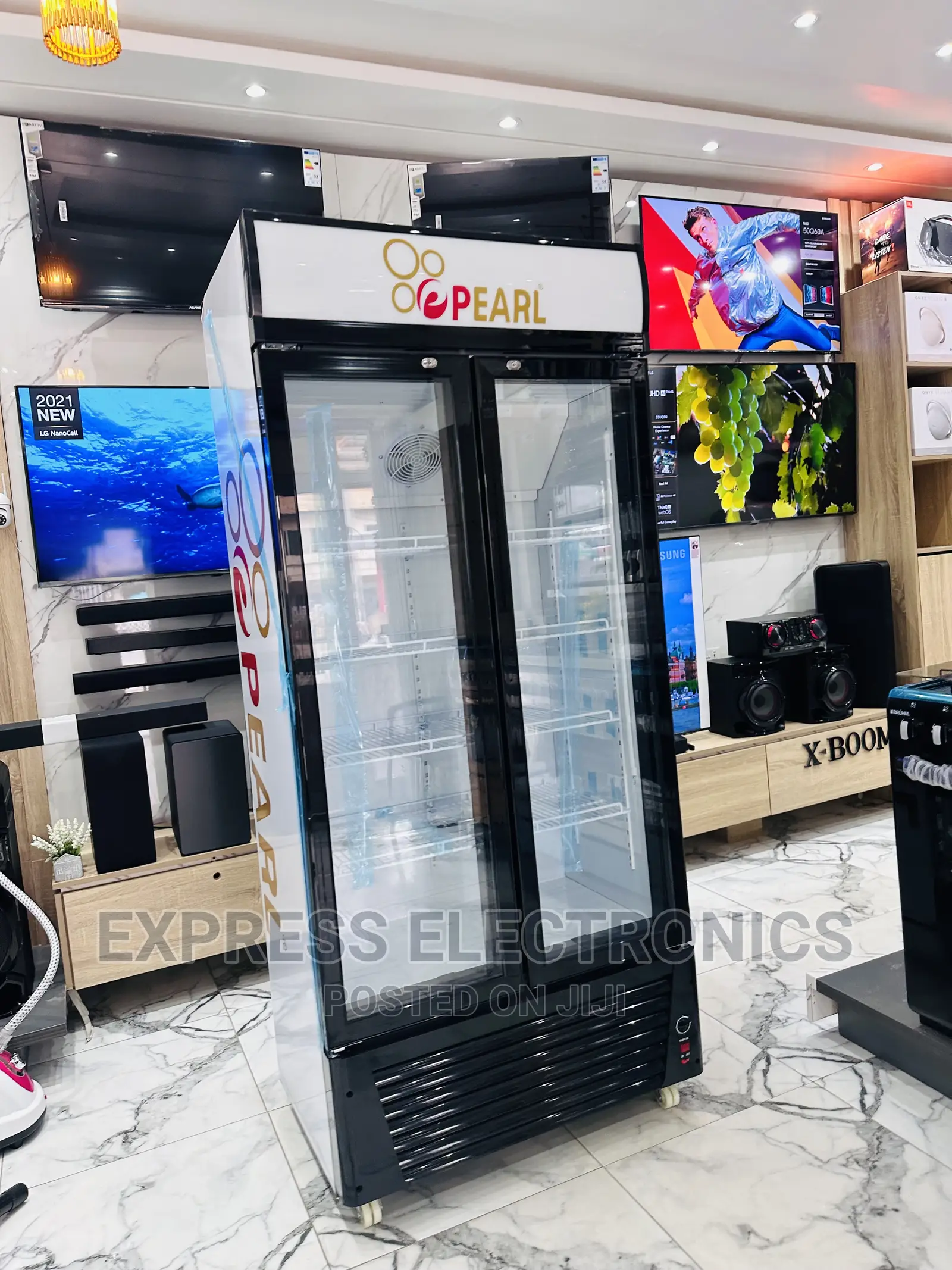Durable and Robust Display Fridge Pearl PVC 622-2b