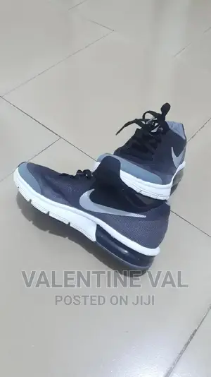 Photo - Nice Sneakers For Your Little Love Ones Size: 36