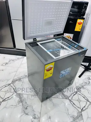 Hot Deal on Pearl PCF-127 Chest Freezer Single Door