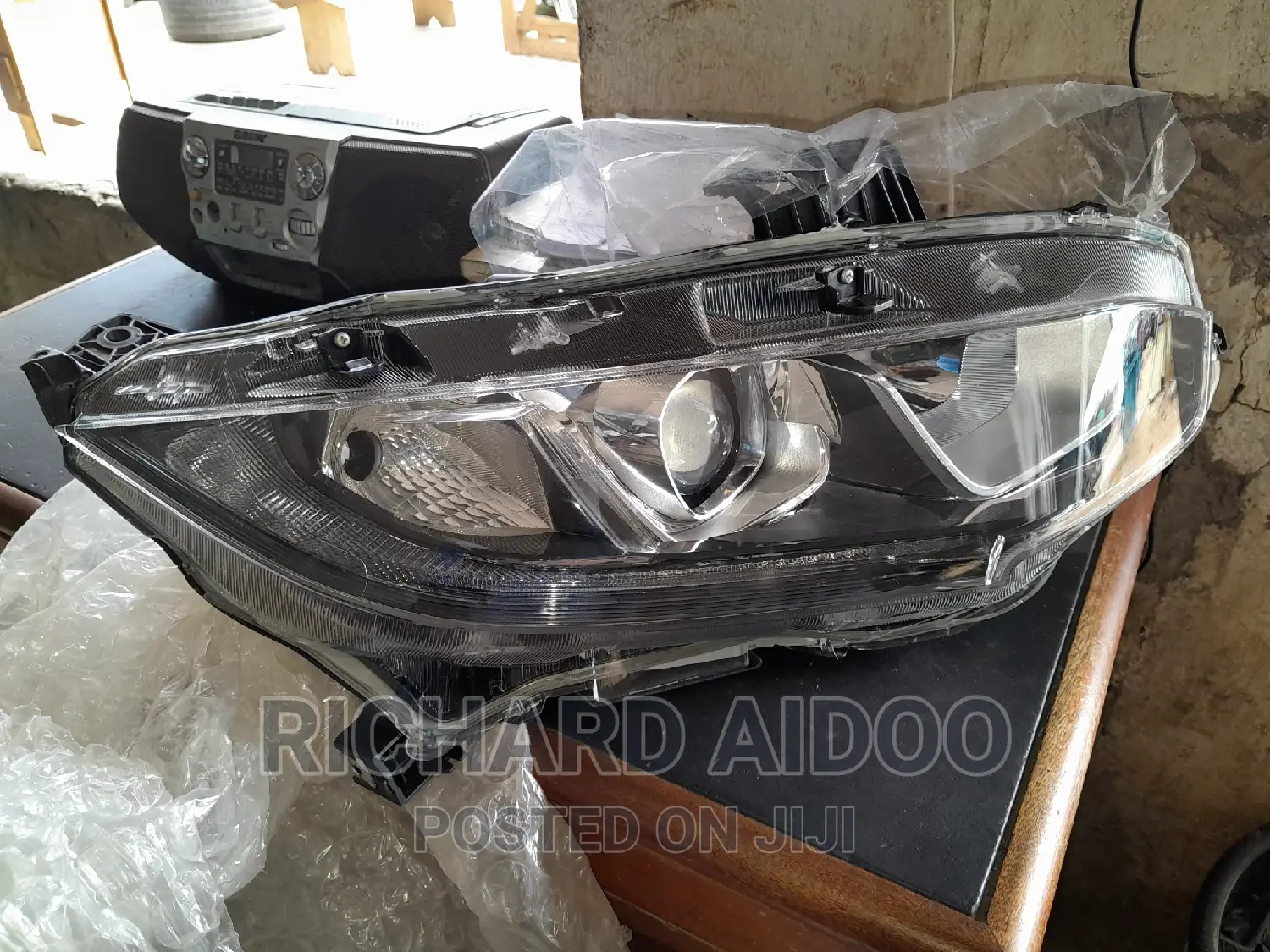 Honda Civic 2017 Headlight Available