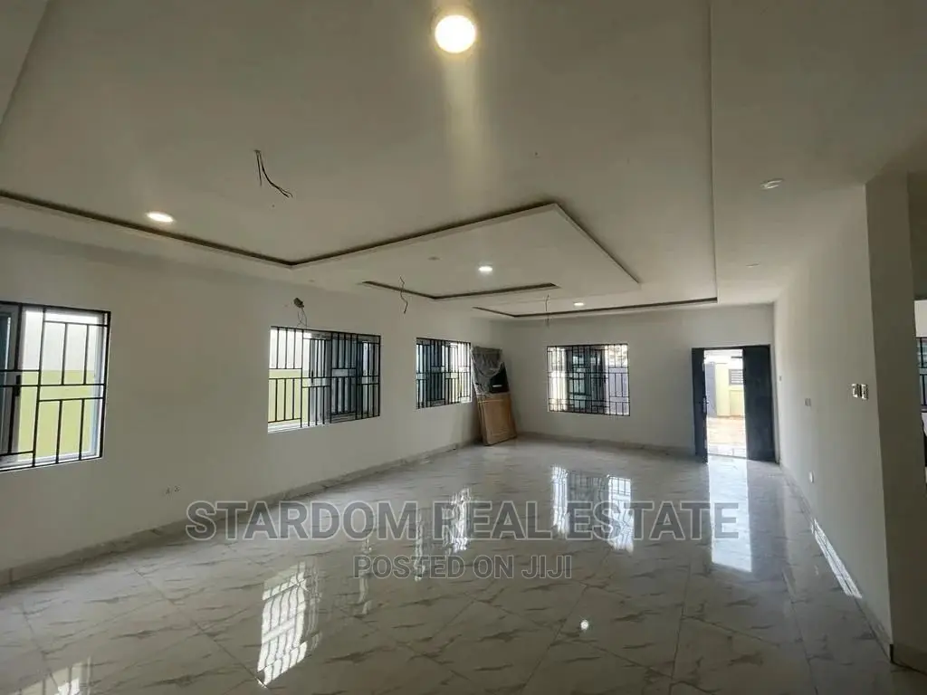 3bdrm Duplex in Spintex Road for rent