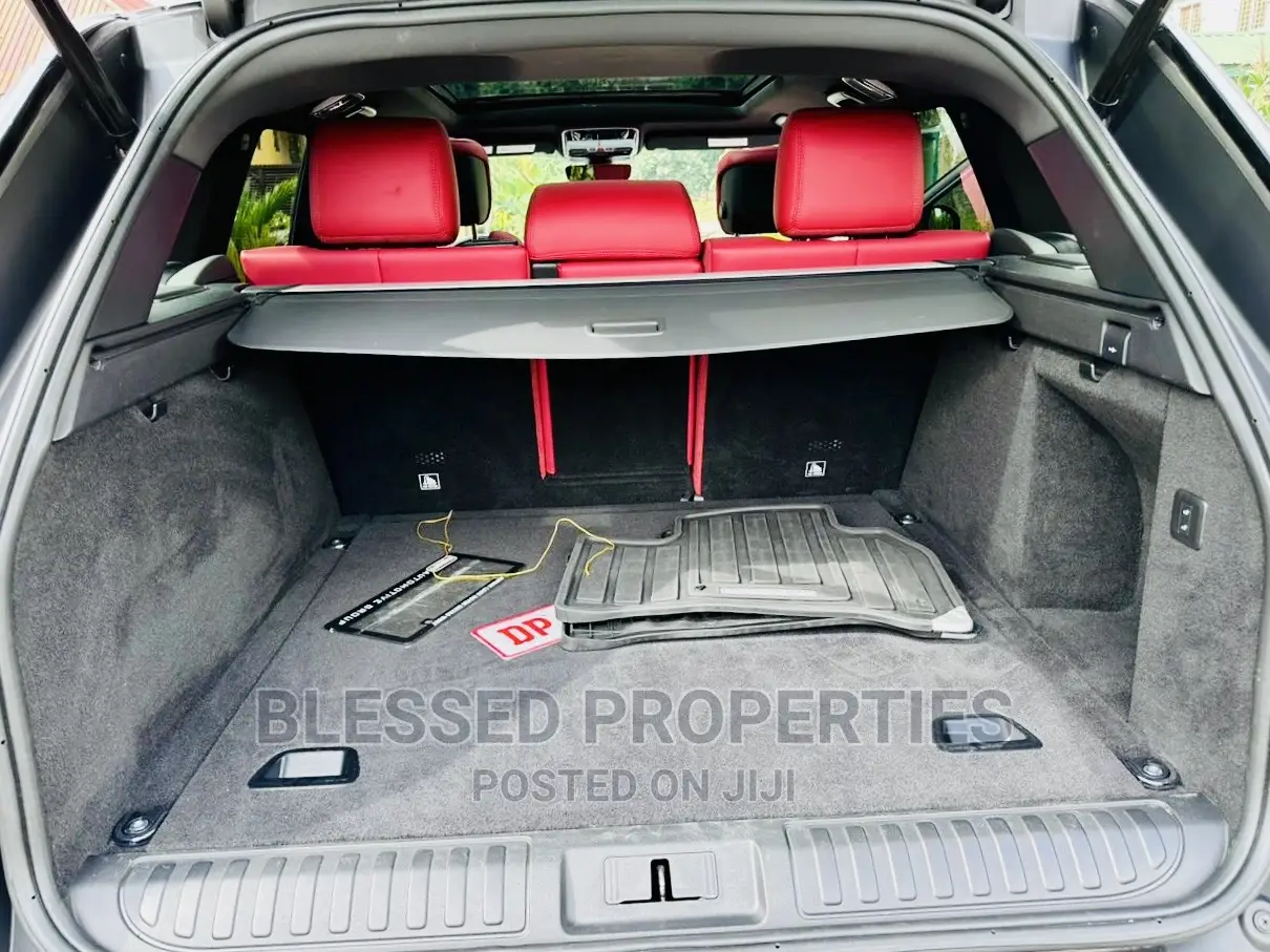 Land Rover Range Rover Sport Supercharged Dynamic 2019 Black