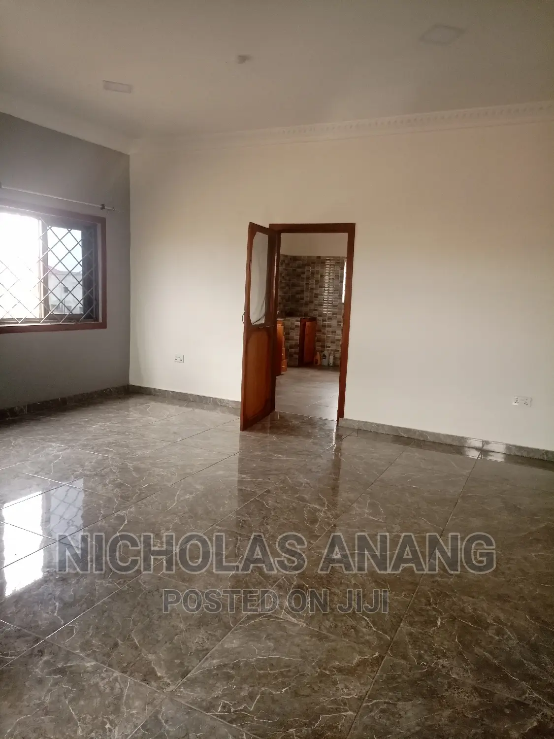 2bdrm Apartment in Dorn Nicky, New Town for rent