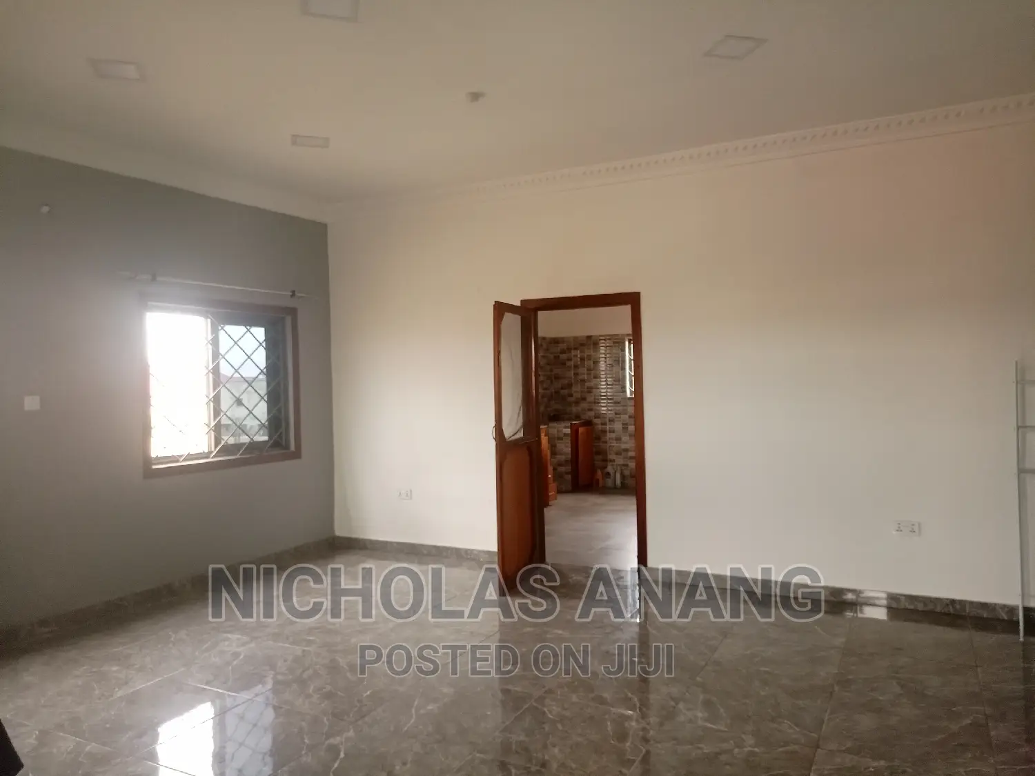 2bdrm Apartment in Dorn Nicky, New Town for rent