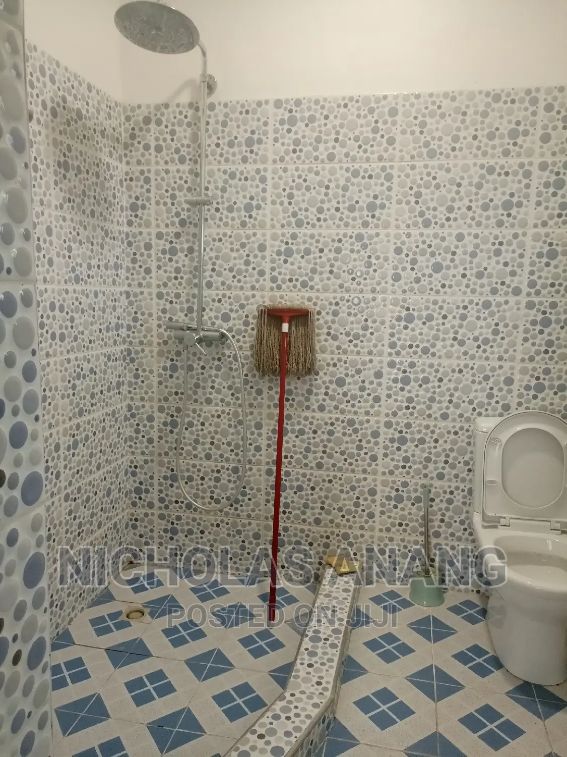 2bdrm Apartment in Dorn Nicky, New Town for rent