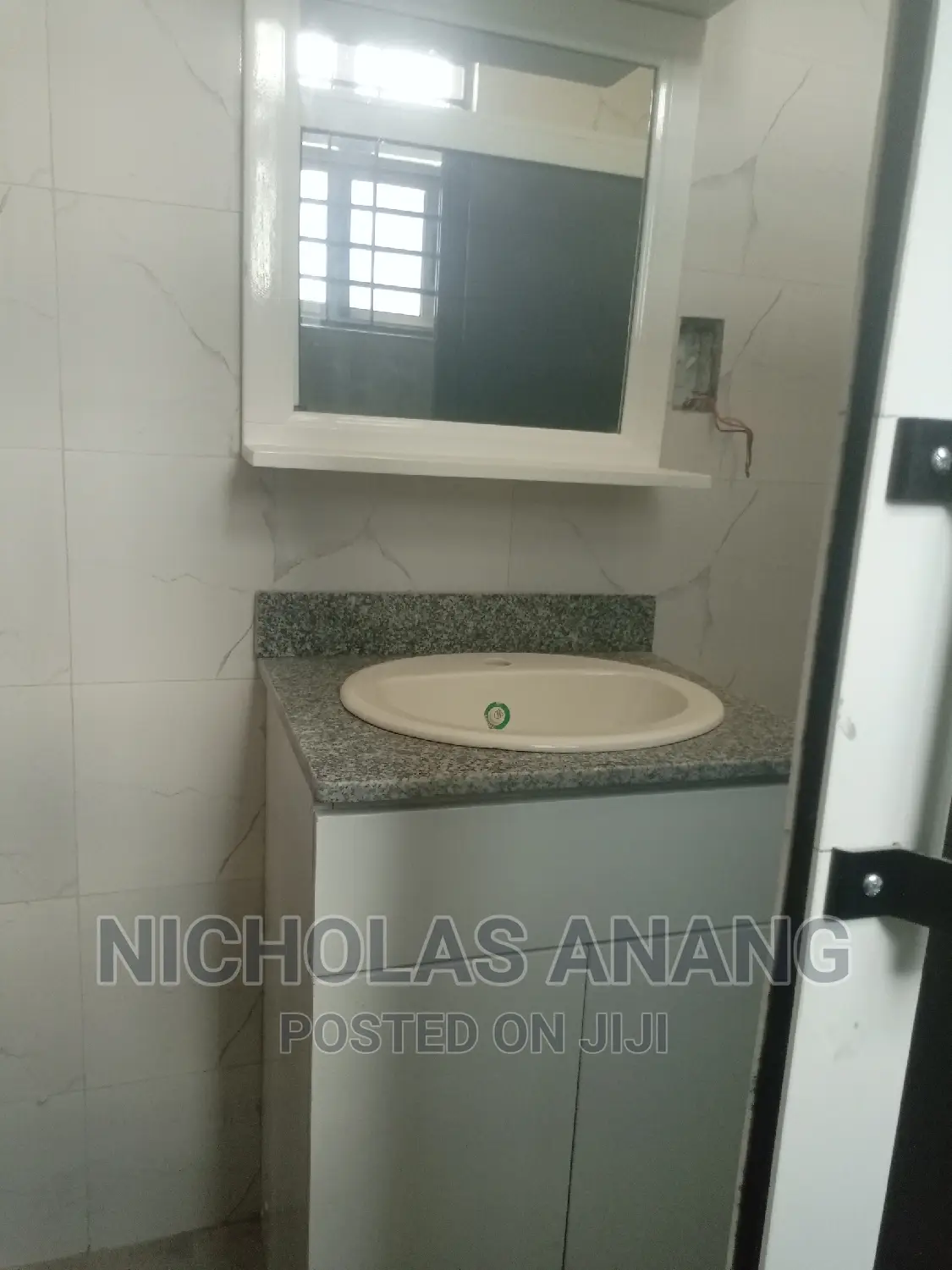 2bdrm Apartment in Don Nicky Properties, New Town for rent