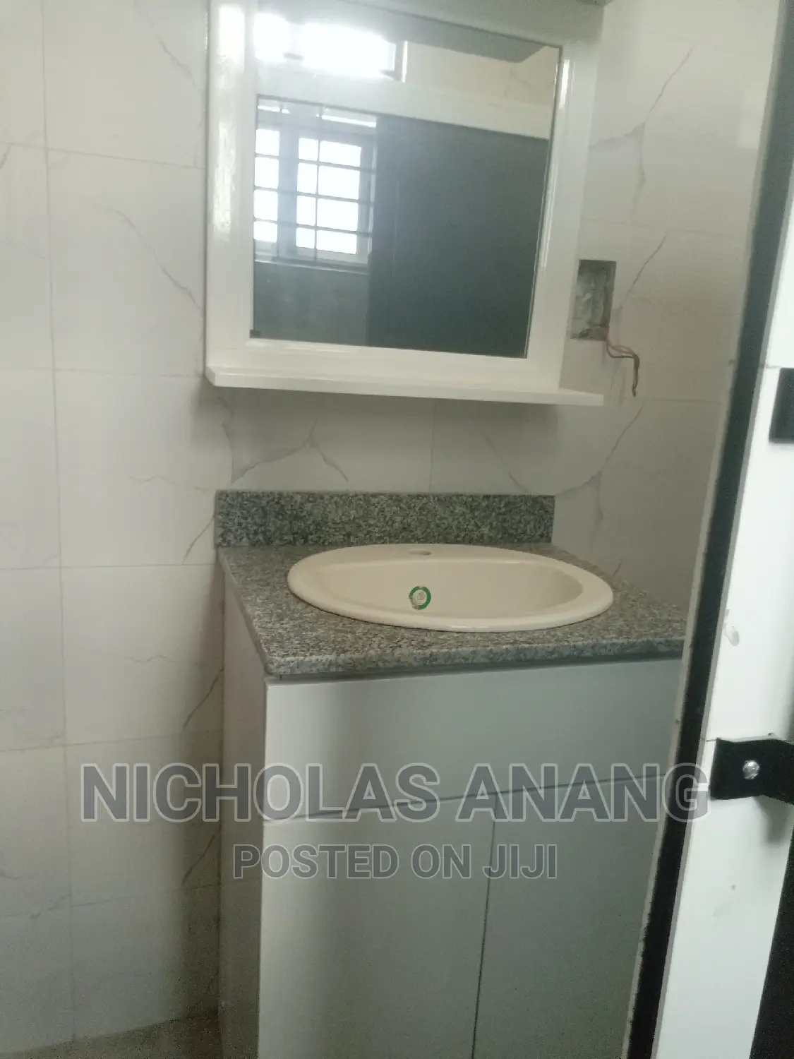 2bdrm Apartment in Don Nicky Properties, New Town for rent