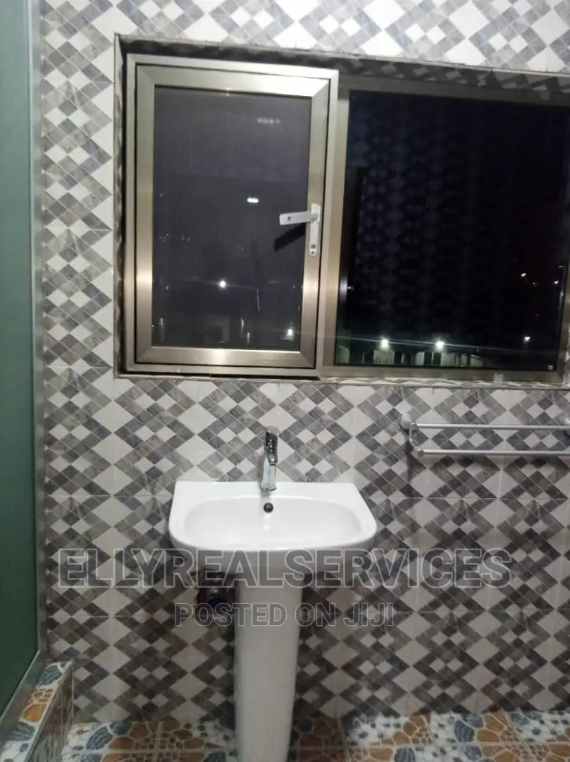 2bdrm Apartment in Elly Real Estate, Oyarifa for rent