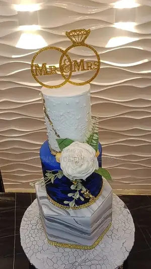 Royal Blue N White Wedding Cake