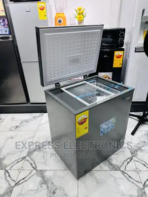 Fabulous Job Chest Freezer Single Door Pearl 100L PCF-127