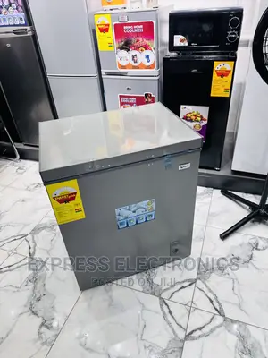 Grab Your Favorite  Chest Freezer 100L Pearl PCF-127