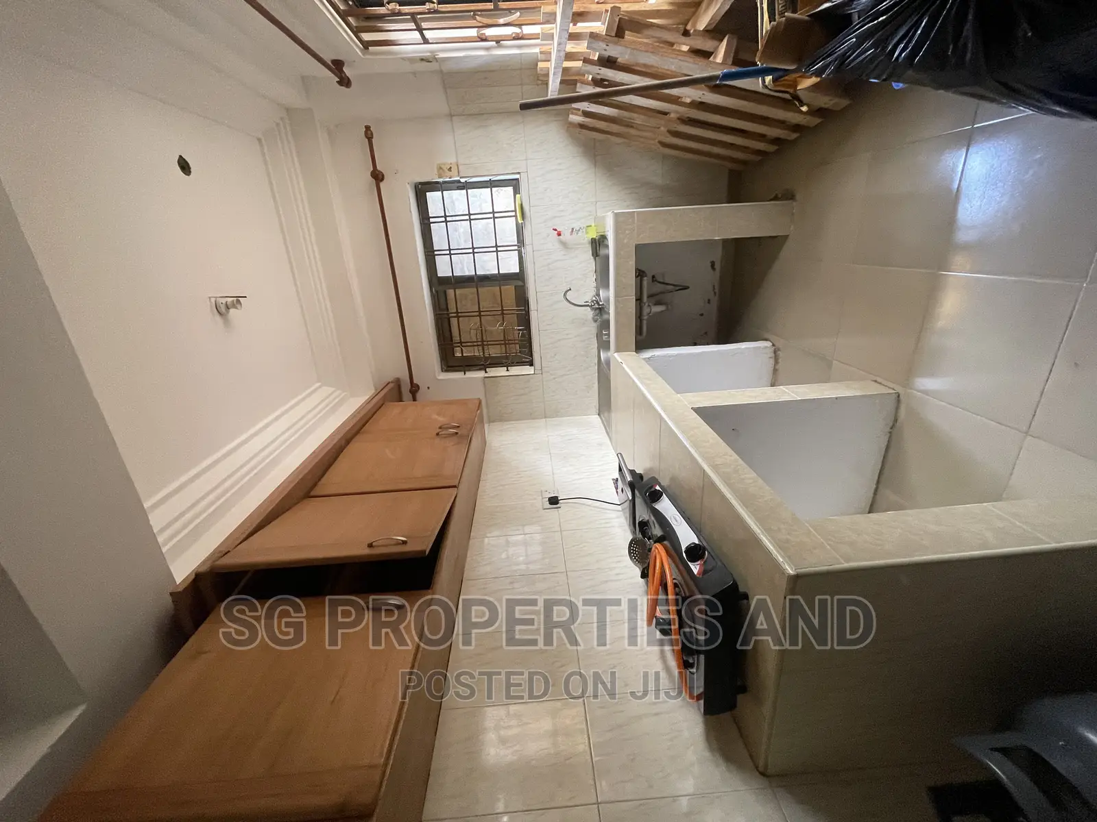 1bdrm Apartment in Manet, Spintex for rent