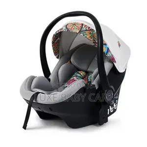 Cozy Baby Carry Cot/ Car Seat