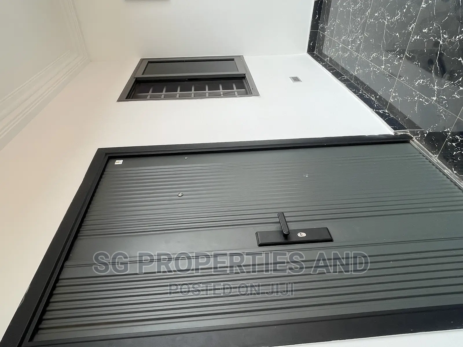 2bdrm Apartment in Batsonaa, Spintex for rent