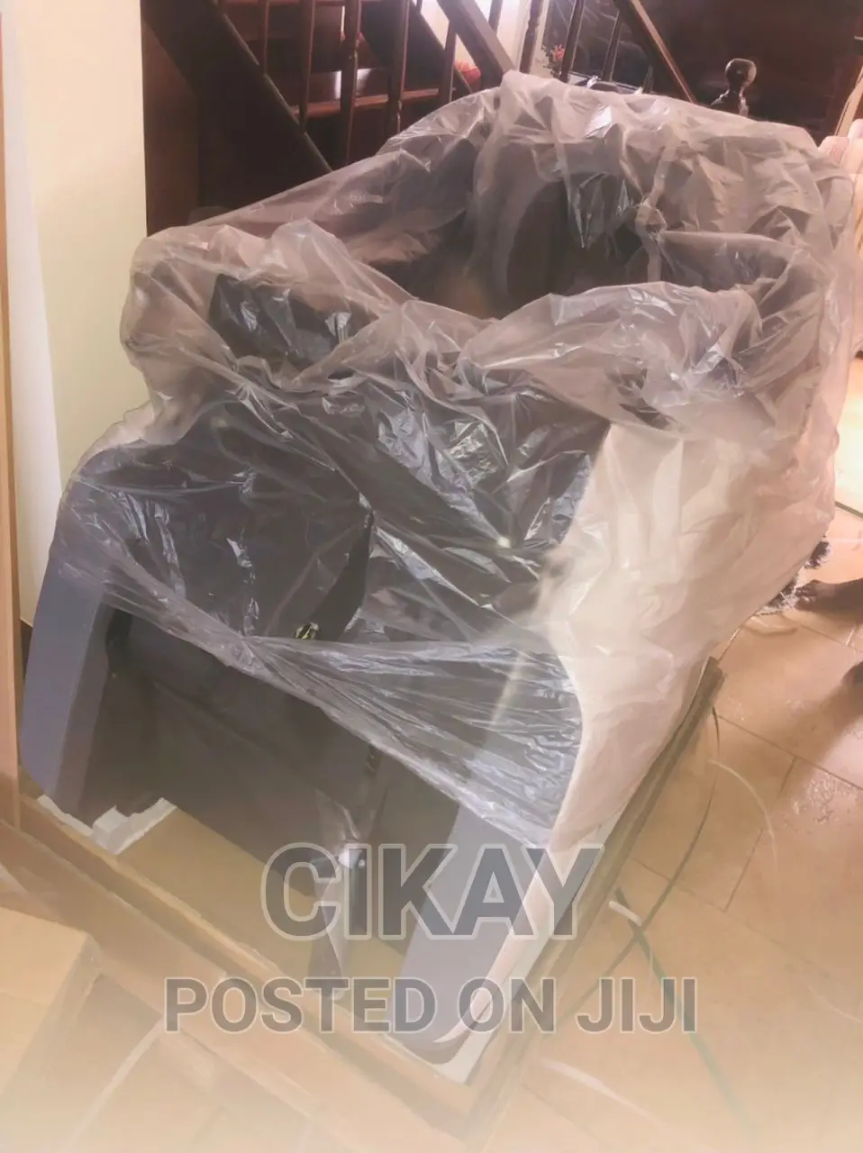 Massaging Chair