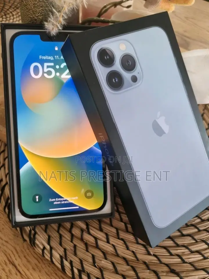 New Apple iPhone 12 Pro Max 256 GB Blue