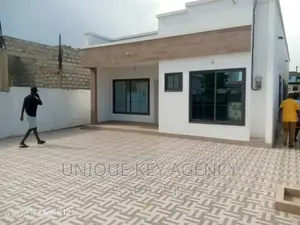 3bdrm House in Unique Agency, Spintex for sale