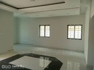 3bdrm House in Unique Agency, Spintex for sale