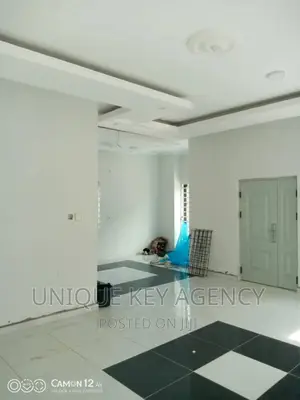 3bdrm House in Unique Agency, Spintex for sale
