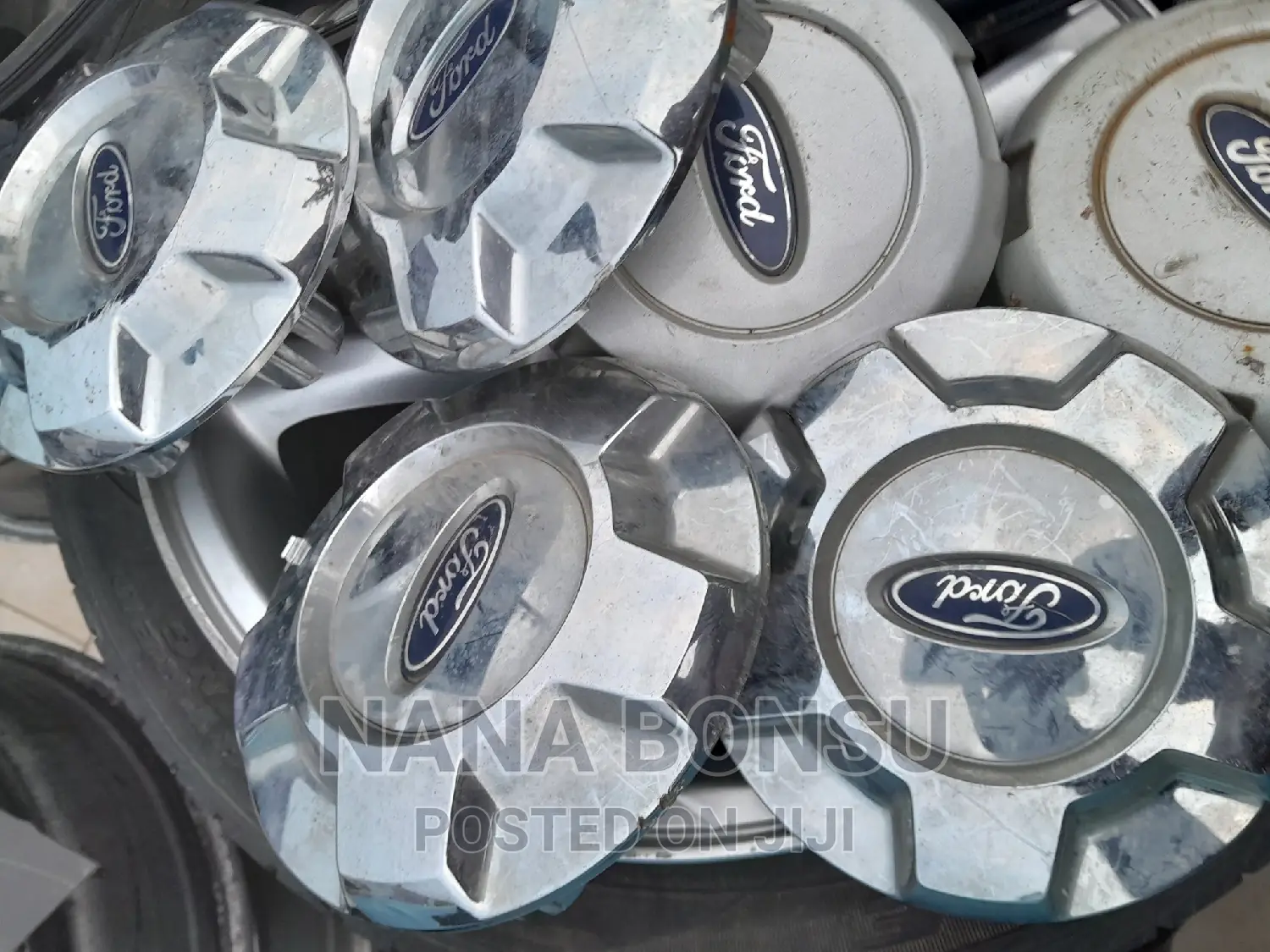 Ford F150,F250, and Others 4×4 Wheel Cup