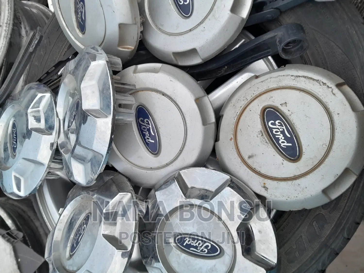 Ford F150,F250, and Others 4×4 Wheel Cup