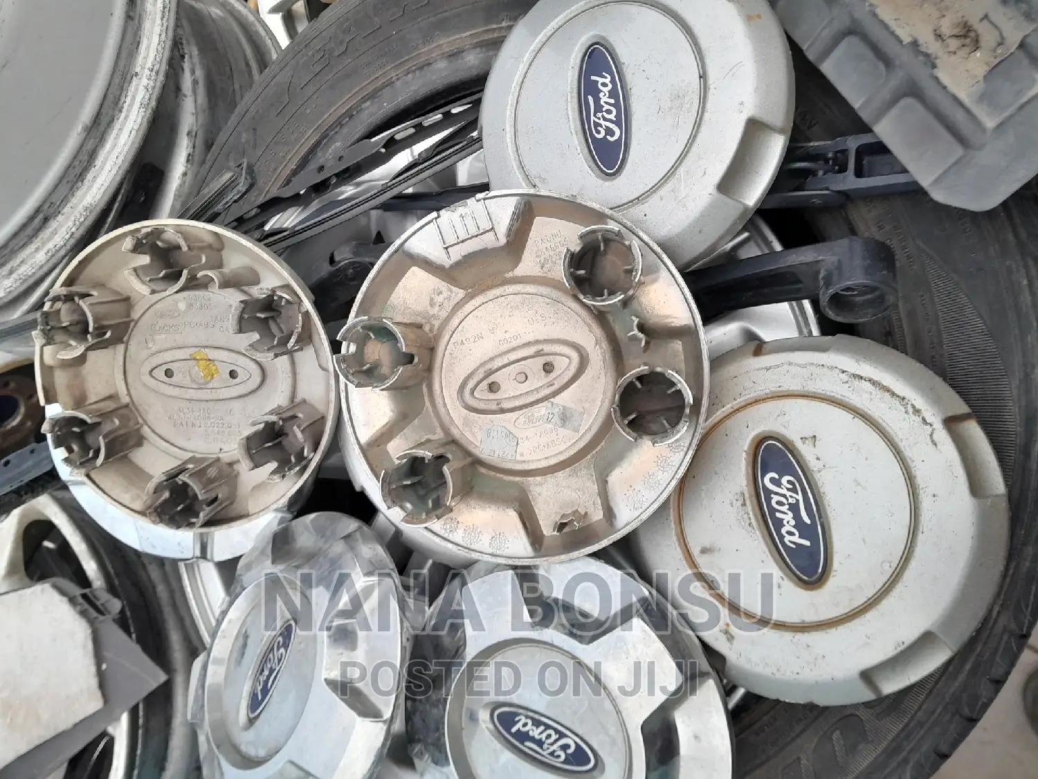 Ford F150,F250, and Others 4×4 Wheel Cup