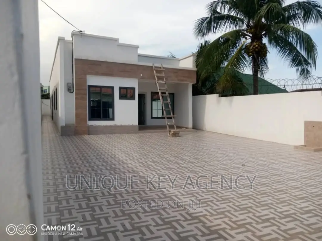 4bdrm House in Unique Agency, Manet Junction for rent