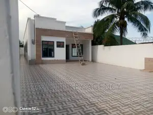 4bdrm House in Unique Agency, Manet Junction for rent