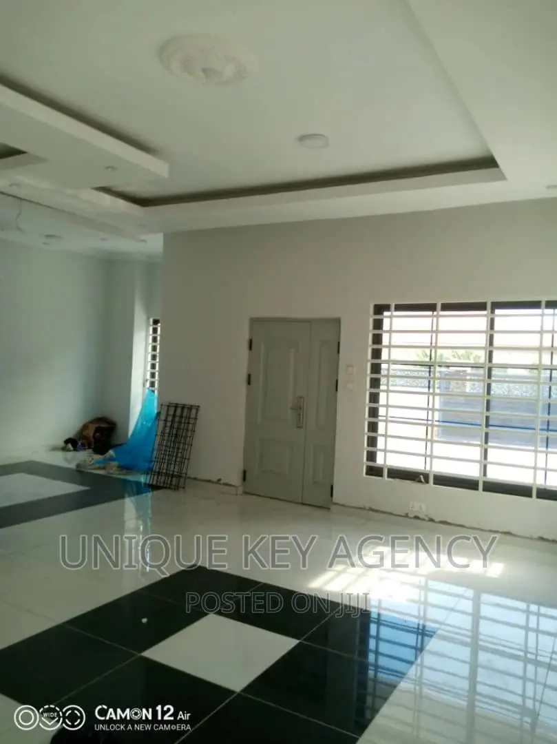 4bdrm House in Unique Agency, Manet Junction for rent