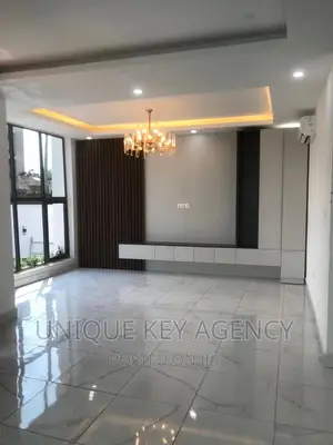 4bdrm Duplex in Unique Key Agency, Tseaddo for sale