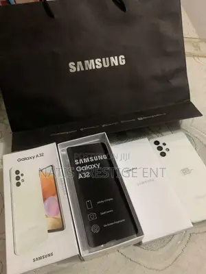 New Samsung Galaxy A32 5G 128 GB Black