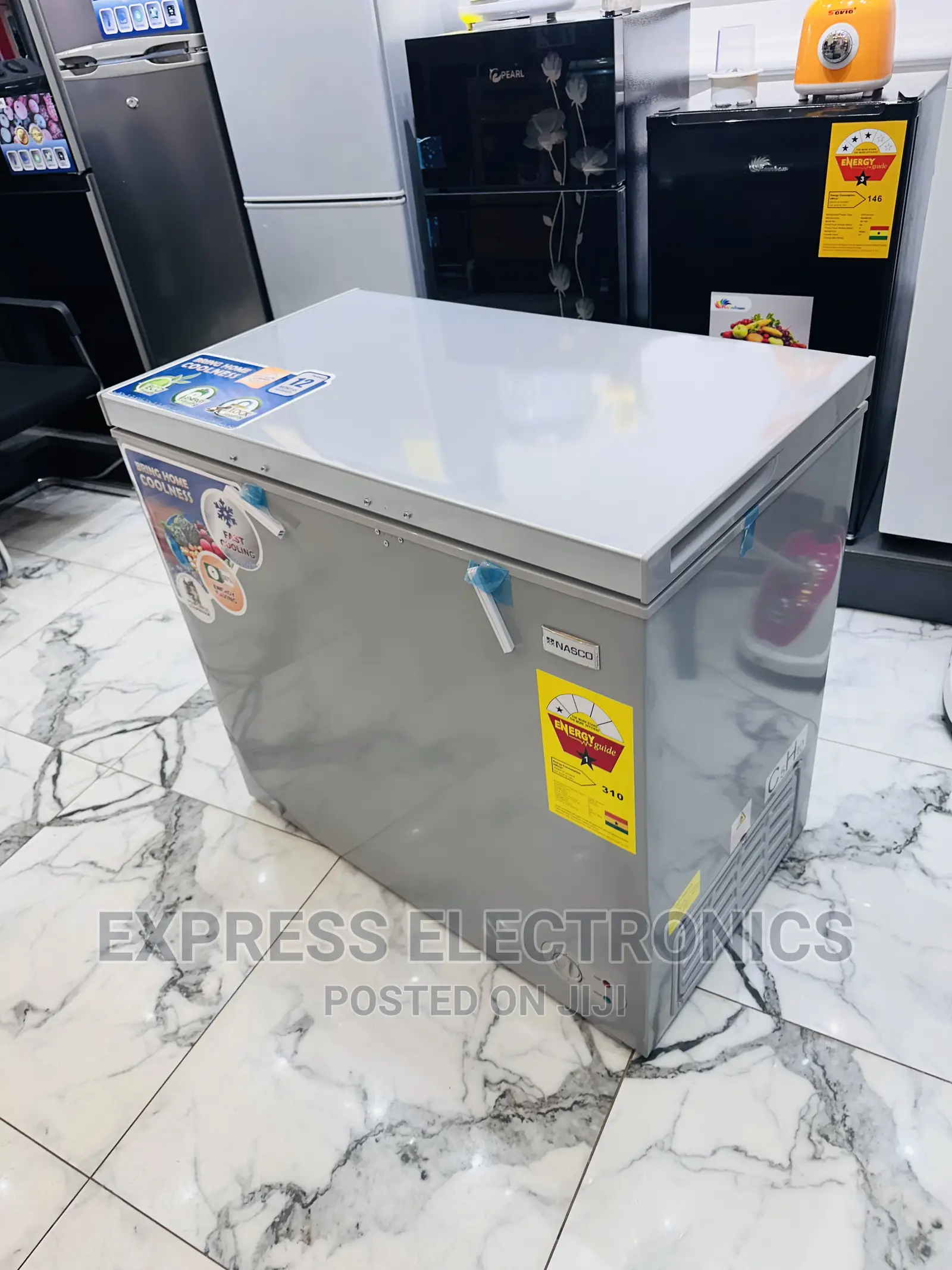 Easy to Clean Interior Chest Freezer Nasco 200L