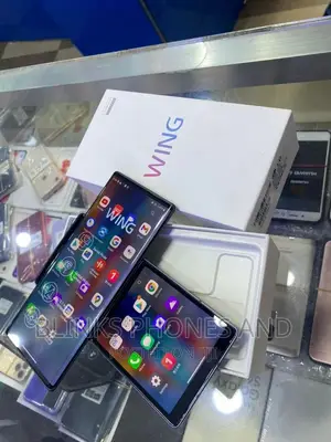 New LG Wing 5G 128 GB Black
