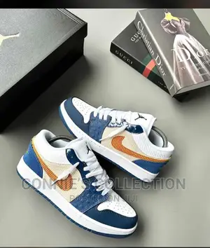 Nike SB Dunk Low