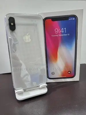 New Apple iPhone X 64 GB Silver