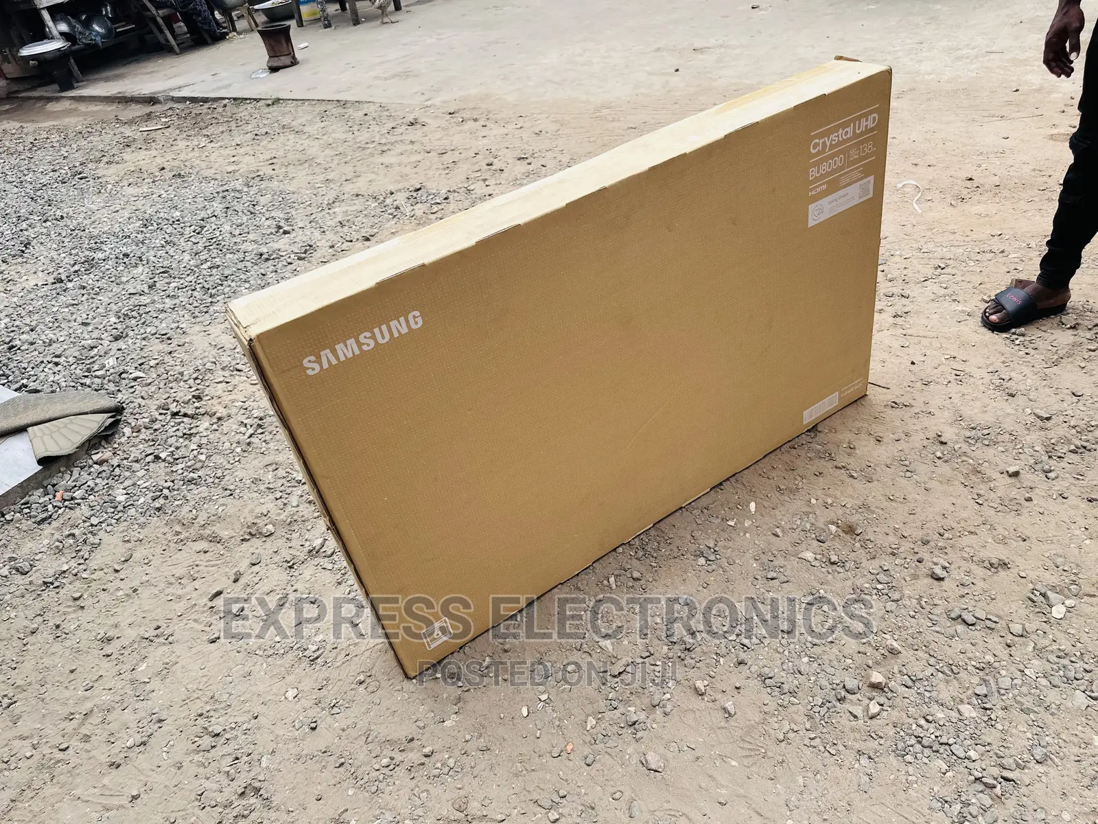 Very Neat Slim UHD Smart Glossy Samsung 50”Au7172