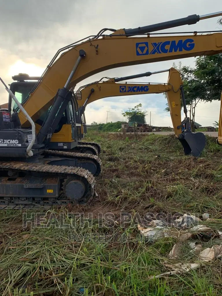 Brand New Water Truck XCMG Excavators Available Cool Price