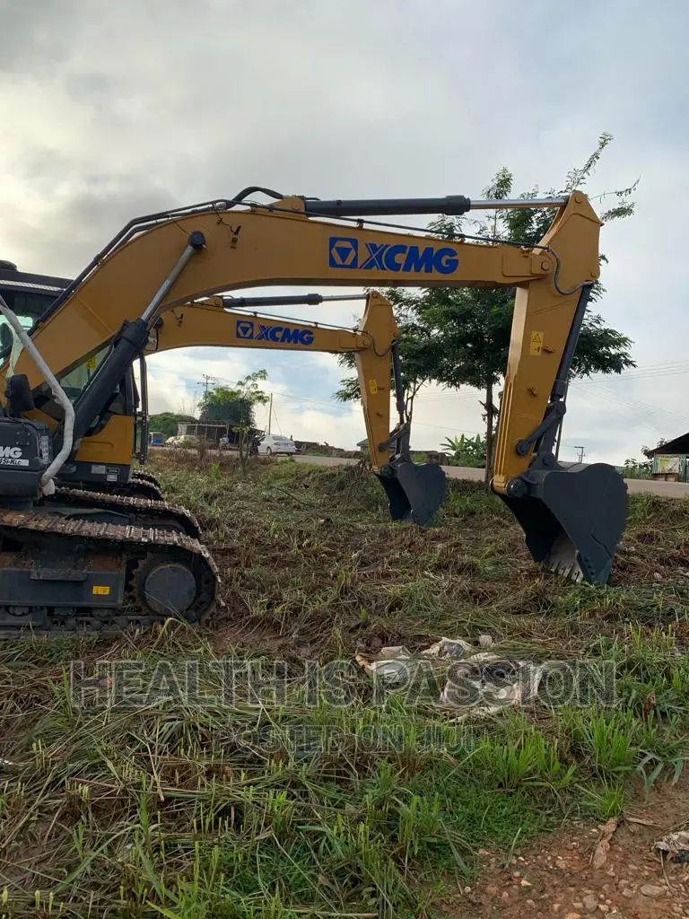 Brand New Water Truck XCMG Excavators Available Cool Price