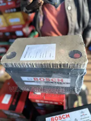 Bosch Car Battery. Block Type 17 Plate