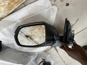 Honda CRV 2017 - 2022 Side Mirror With Lamp and Blindspot