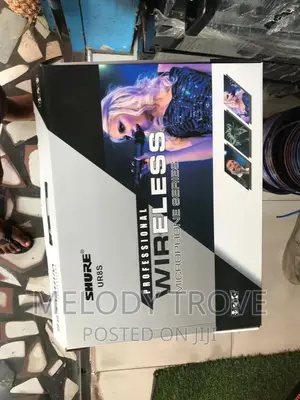 Shure UR8S Professional Wireless Microphone Series