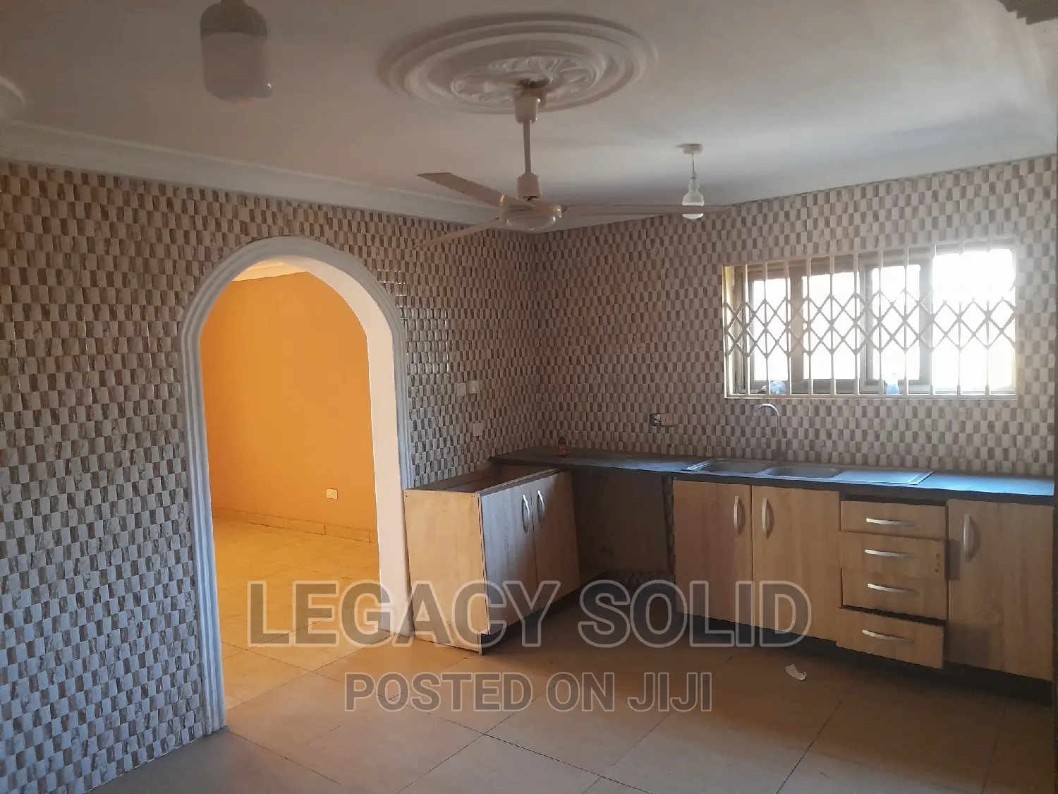 4bdrm Duplex in Legacy Solid Real, Ledzokuku-Krowor for rent