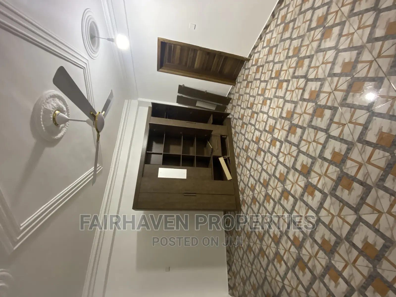 2bdrm Apartment in Tseaddo, Airport Residential Area for rent
