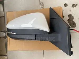 Toyota Rav 4 2014-2018 Side Mirror With Lamp