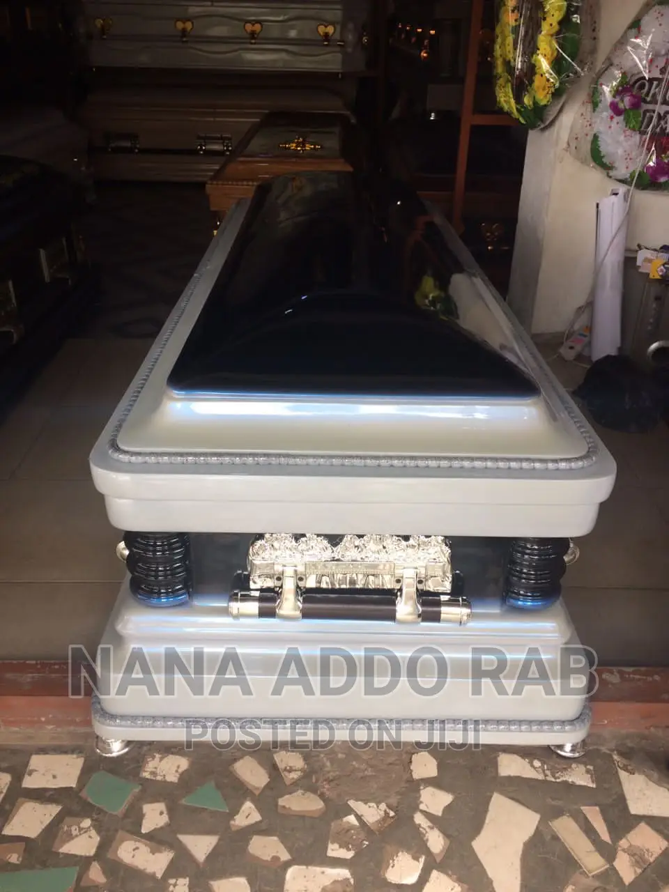 Shade Blue Black Casket With Good Interior Plus One Pillow