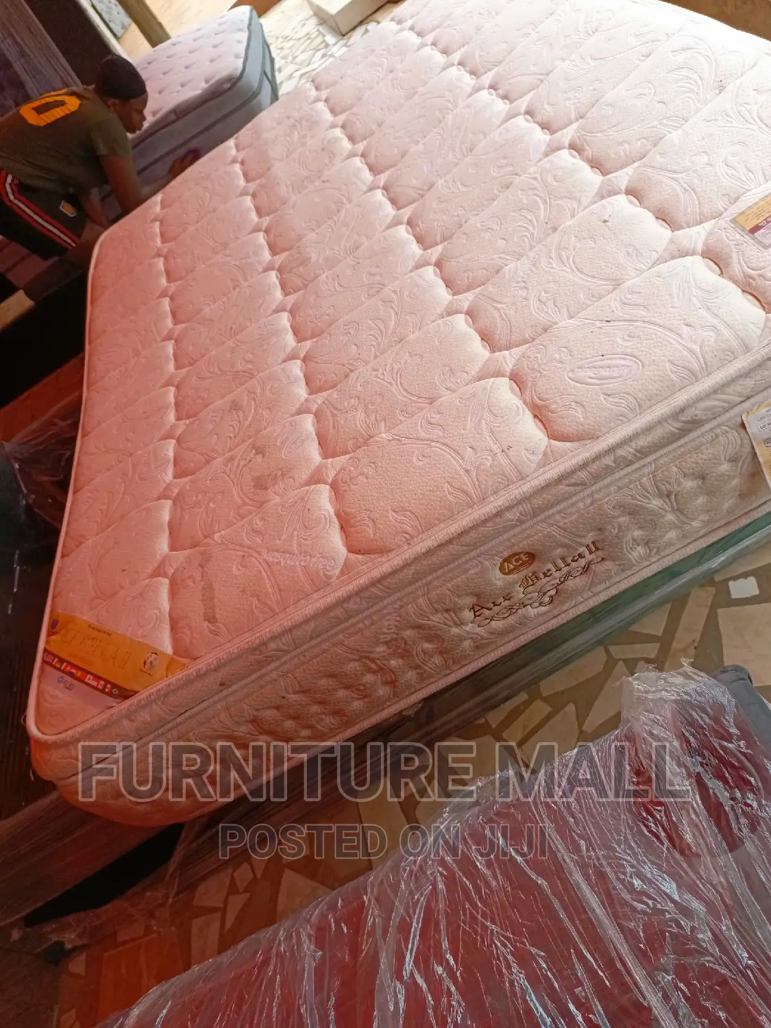 Wholesale Priced 60x80 Queen's Mattress Available.Free Delvy