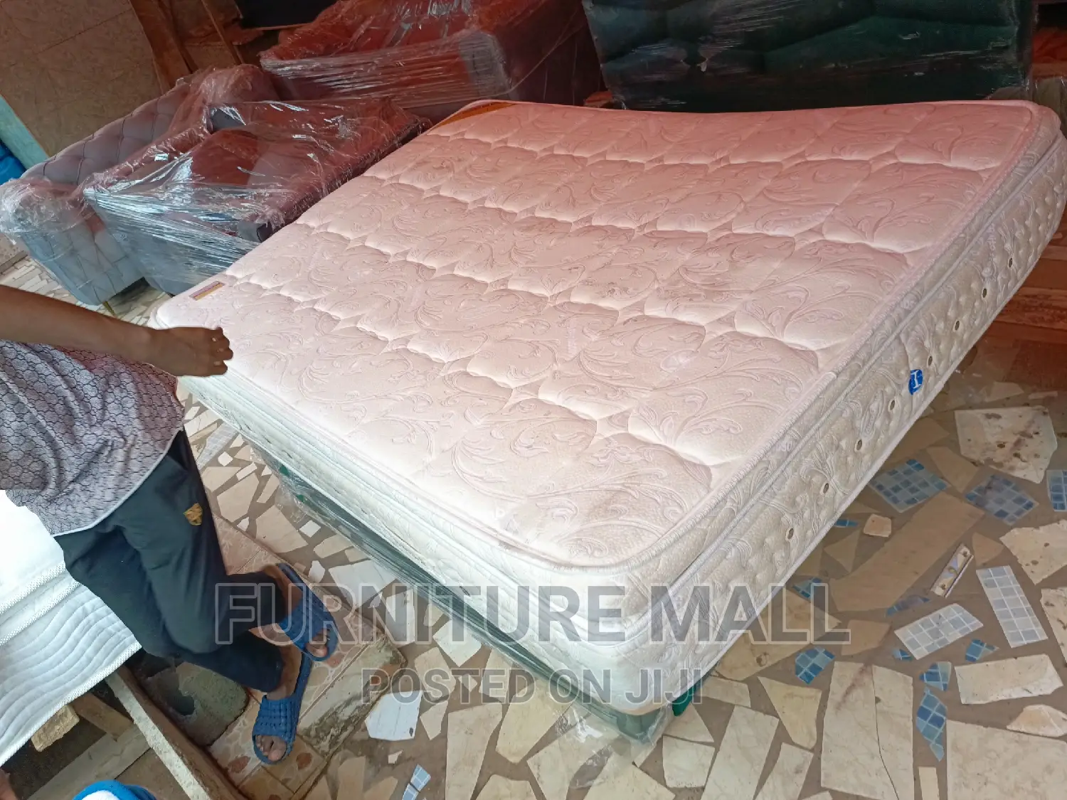 Wholesale Priced 60x80 Queen's Mattress Available.Free Delvy