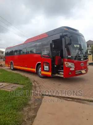 Rent a Bus for Your Tours and Events