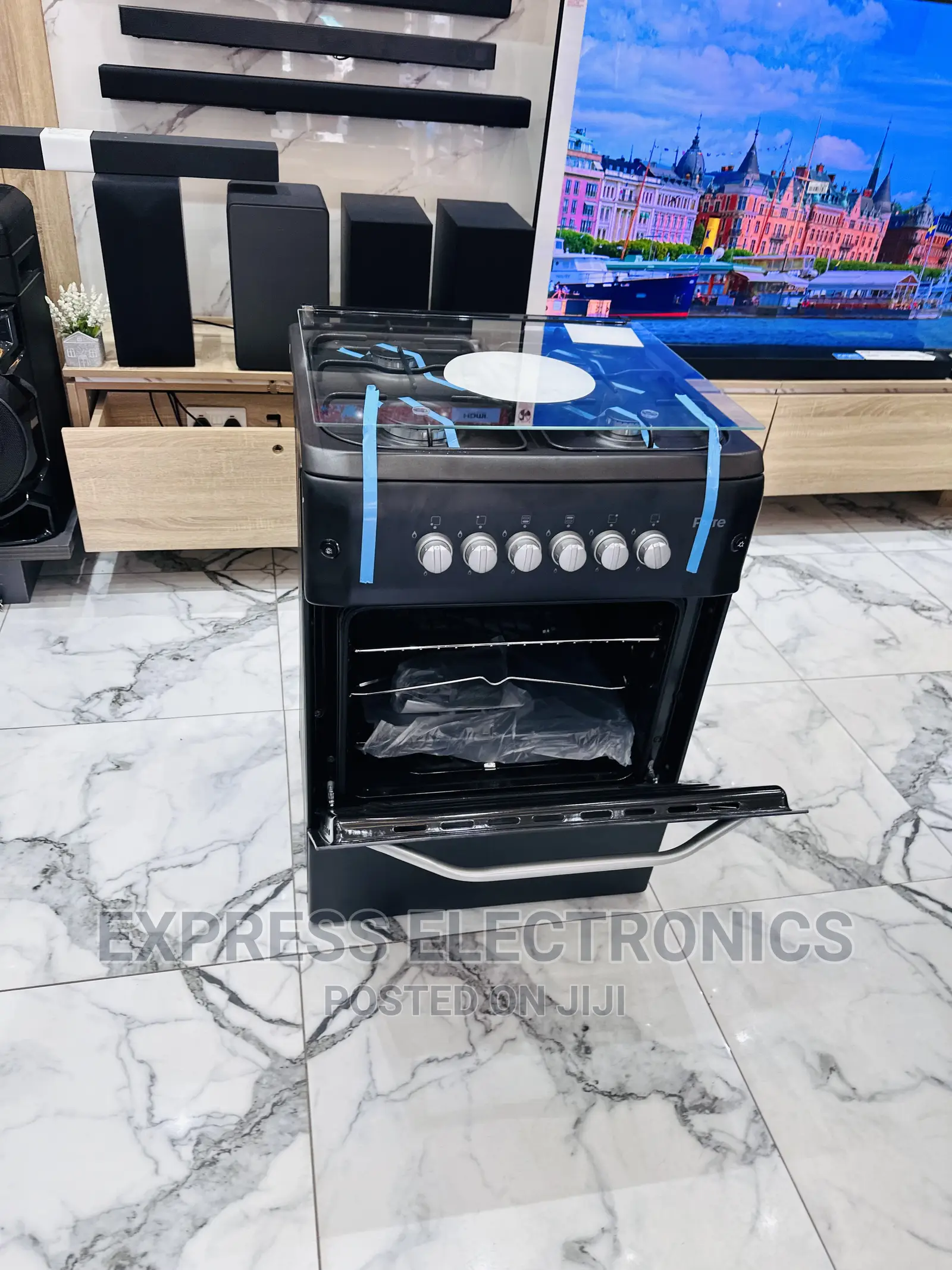 Very Affordable Black 60/60 Gas Cooker Auto Ignition 4burner